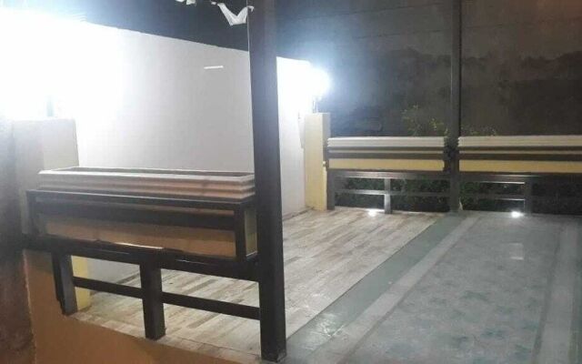 San Antonio Breezes Hostel