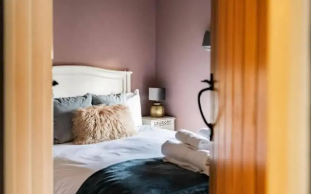 Host Stay The Chapel in Thornham