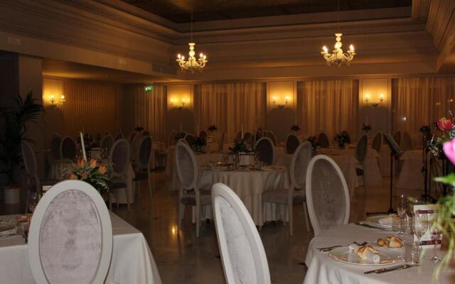 Best Western Plus Hotel Perla Del Porto