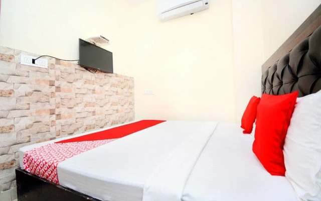 The Sai Palace by OYO Rooms
