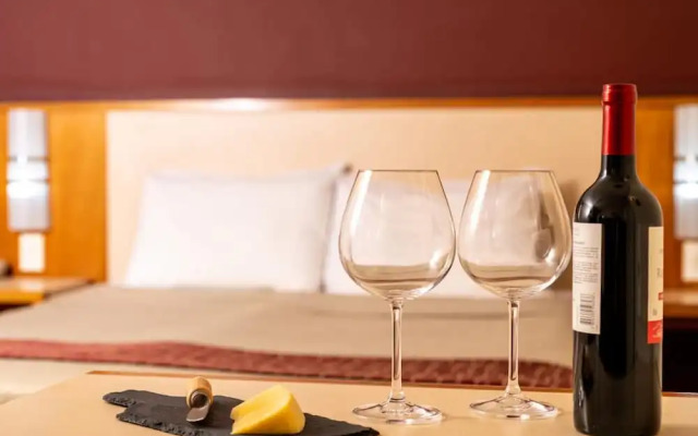 Novo CWB Hotel