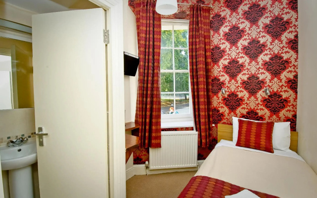 Leigh House Hotel