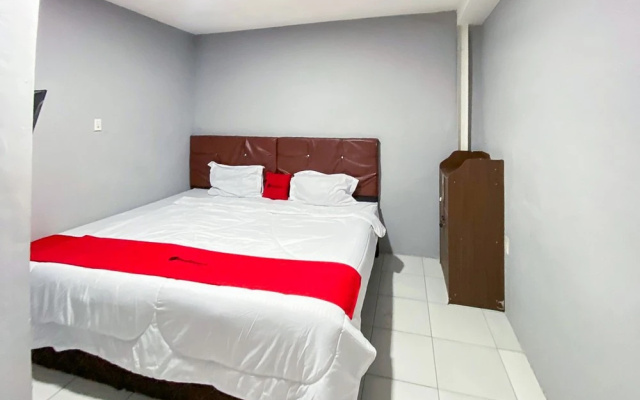 RedDoorz @ Graha Aisyah Menteng Medan – Guest Rooms – Medan
