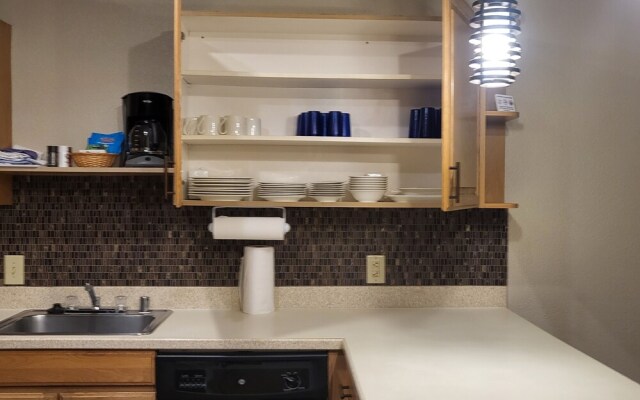 Private Condos, View will Vary, with Corporate Rental Car Savings Code Included