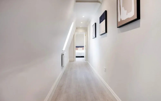 Marble Arch Suite 9-hosted by Sweetstay