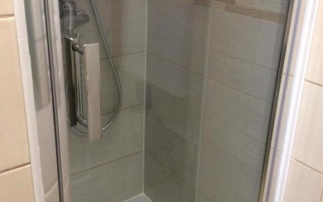 Front de mer les pieds dans l'eau