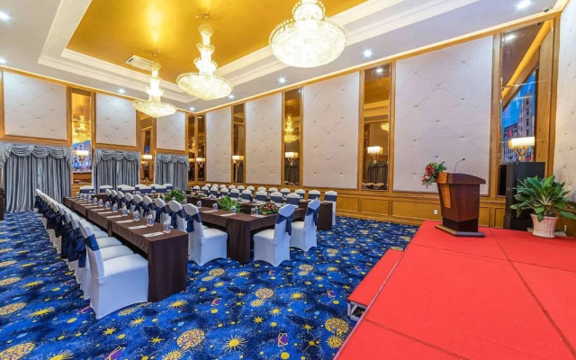 Marina Bay Con Dao Hotel