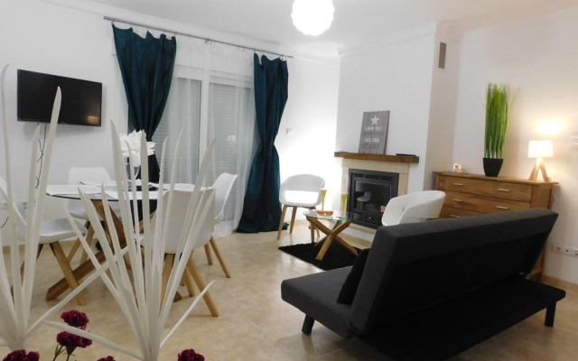 La Vela Polideportivo-Turistika