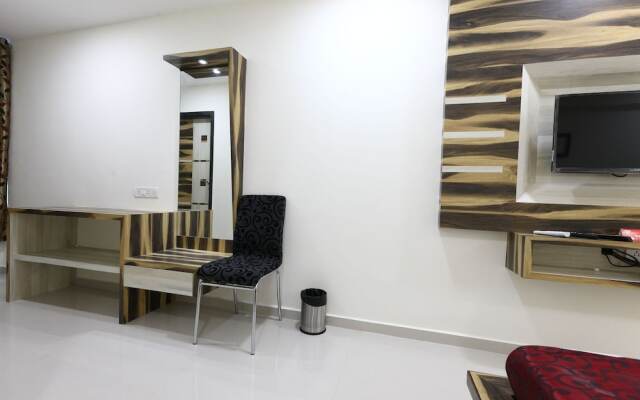 OYO 7131 Amrita Inn