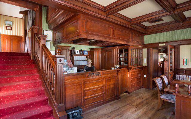 hotelImage