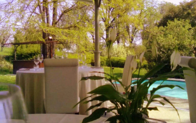 Poggio Radicati - Hotel