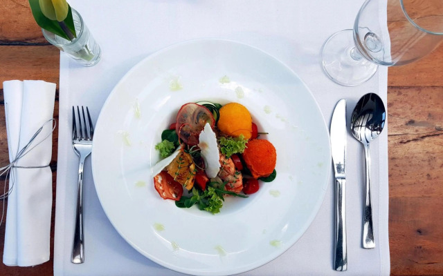 COLUMBUS Ustka - Limanowskiego 1