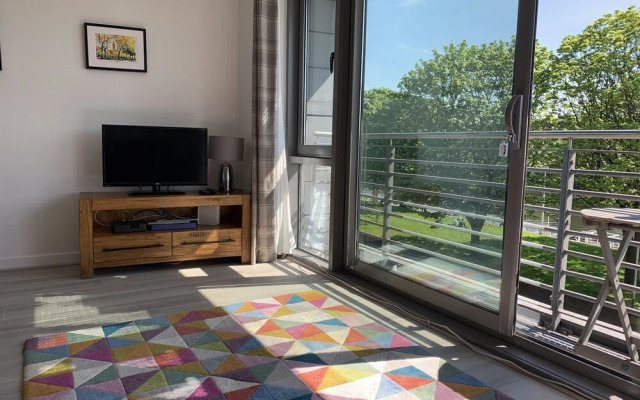 Clyde Waterfront Apartments