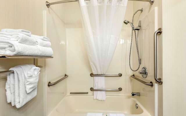 Quality Inn & Suites University Fort Collins