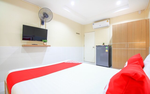 Ze Residence Ram Intra by OYO Rooms