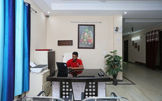 OYO 9274 Homey Stay Suites