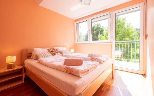 Apartments Apple Garden 4P