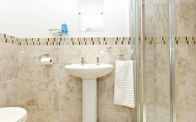 Avon Beach Bed and Breakfast