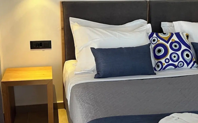 Moonlight Hotel