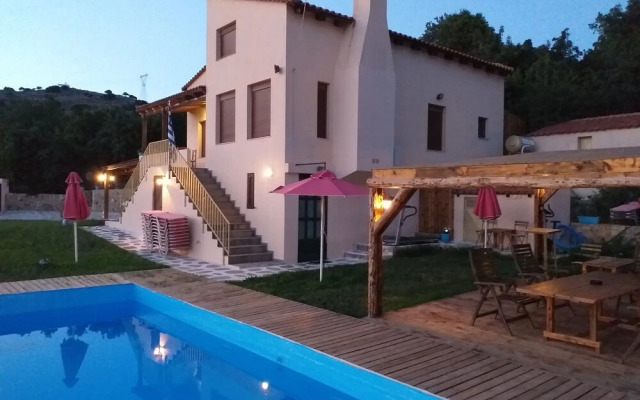 Skantali Peacefull Villa