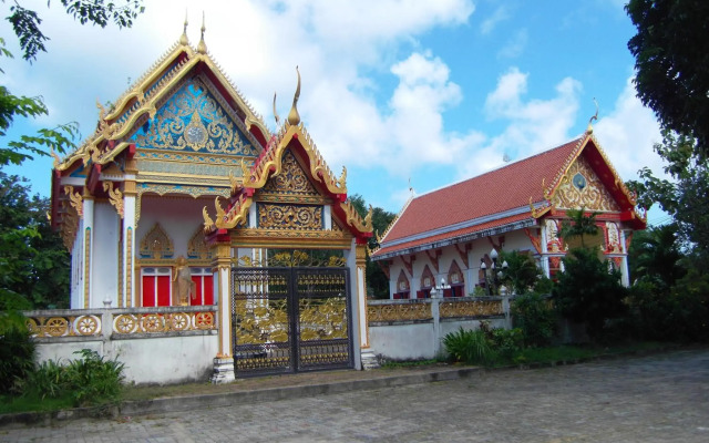 Palm Village