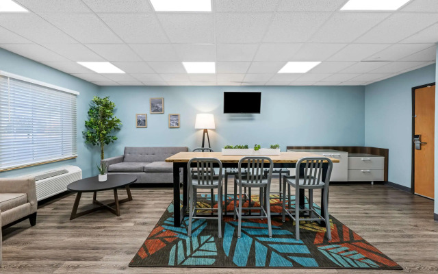 WoodSpring Suites Hobbs