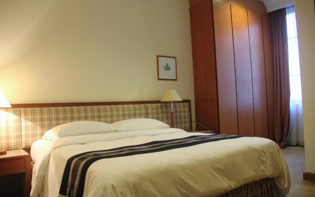 The Maple Suite