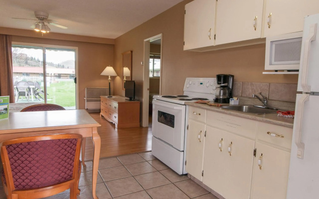 Okanagan Seasons Resort