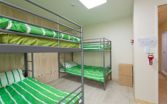 Lian Guesthouse - Hostel