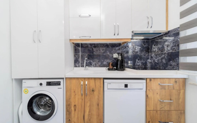 Centrally Located Cozy Studio Flat in Muratpasa