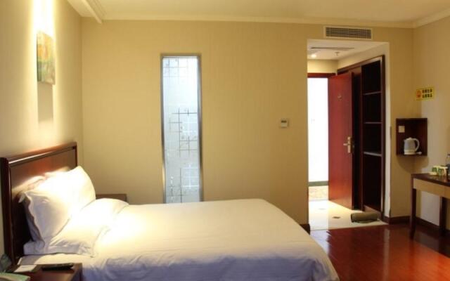 Greentree Inn Liyang East Nanhuan Road High Speed