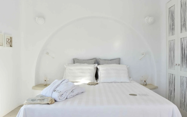 White Dunes Luxury Boutique Hotel