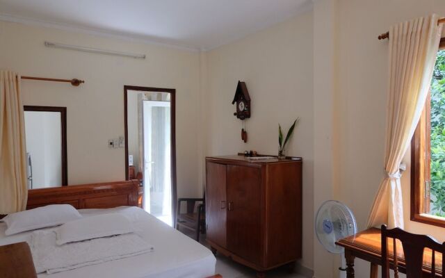 Moon House Nha Trang