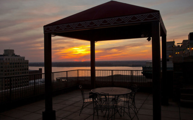 Residence Inn Memphis Downtown