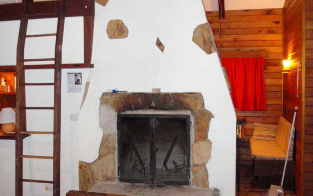 Retro 2 Bedroom Apartment