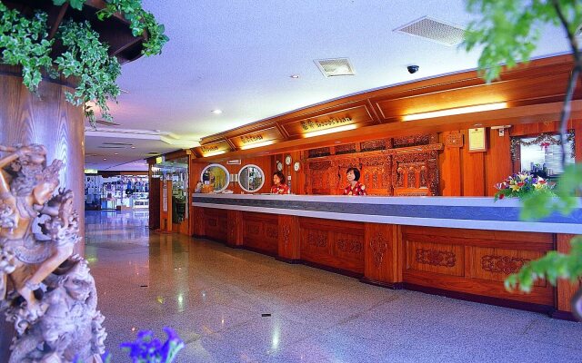 Yawan Spa Hotel