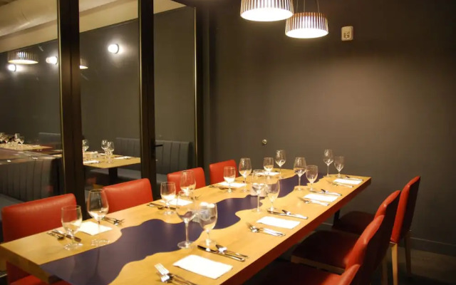 Cedartree Hotel Portland Hillsboro