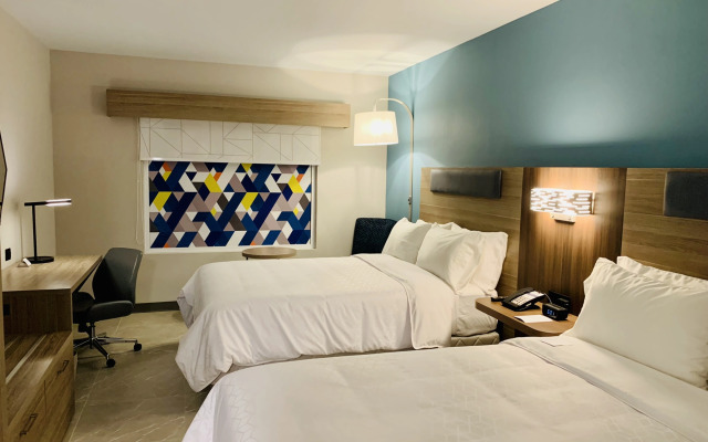 Holiday Inn Express Guadalajara Vallarta Poniente