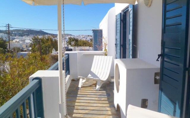 Mykonos Town Apartment with a View