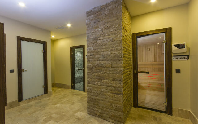 Dencity Hotel