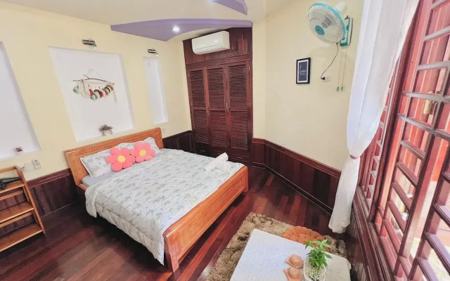 Canary Homestay