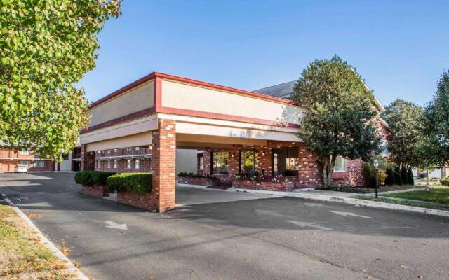 Quality Inn & Suites Millville