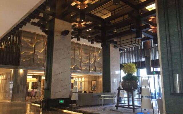 Huayang International Hotel