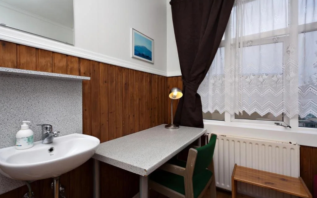 Guesthouse Aurora