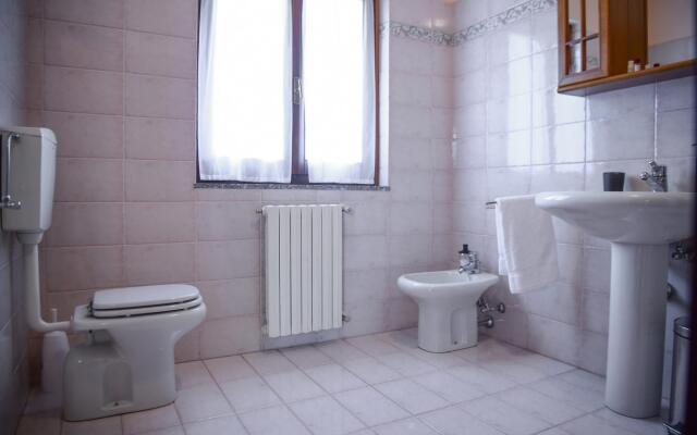 Casa Alex - IBR in Gera Lario