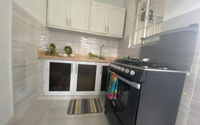 7DR Apt in Prime Location Near Monumental Area