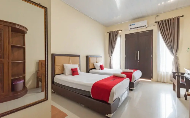 RedDoorz near Mall Boemi Kedaton 2 Lampung