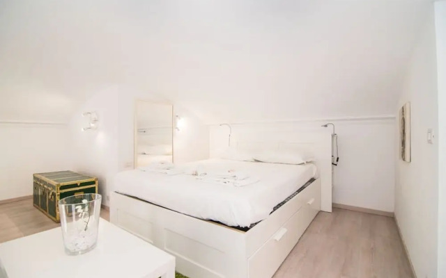 Parco del Valentino Cozy Apartment