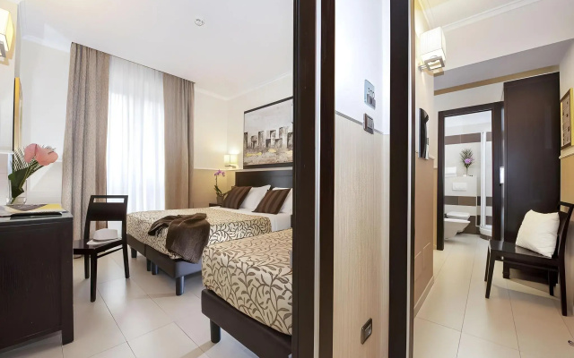 Yes Hotel