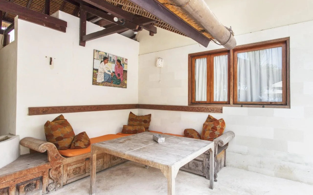Frangipani Beach Hotel